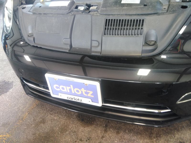 2019 VOLKSWAGEN BEETLE SE 3VWJD7AT4KM717945
