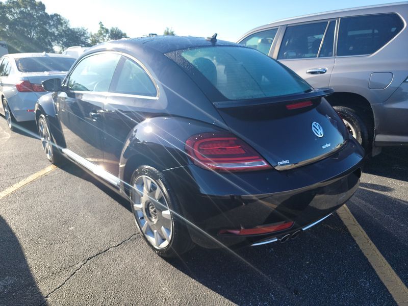 2019 VOLKSWAGEN BEETLE SE 3VWJD7AT4KM717945