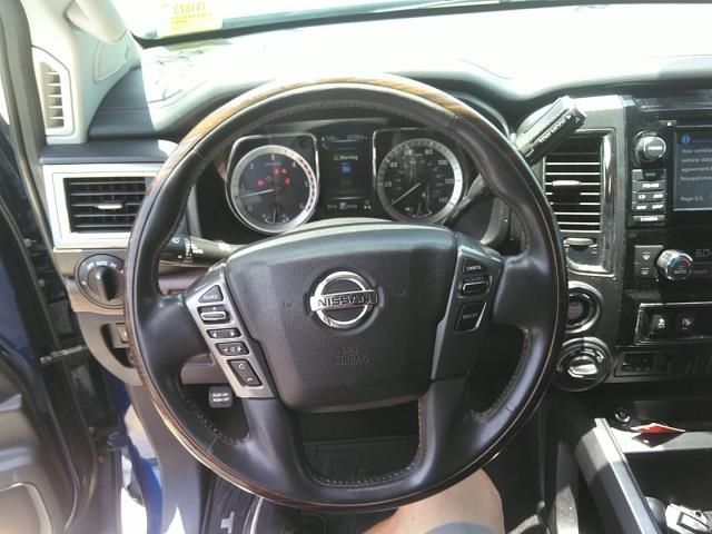 2017 NISSAN TITAN XD PLATINUM RESERVE 1N6BA1F49HN564537