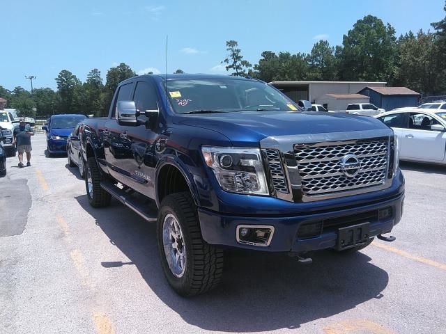 2017 NISSAN TITAN XD PLATINUM RESERVE 1N6BA1F49HN564537