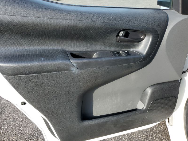2017 NISSAN NV200 S 3N6CM0KNXHK709093