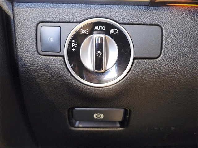 2015 MERCEDES-BENZ GL-CLASS GL 550 4JGDF7DE3FA536101