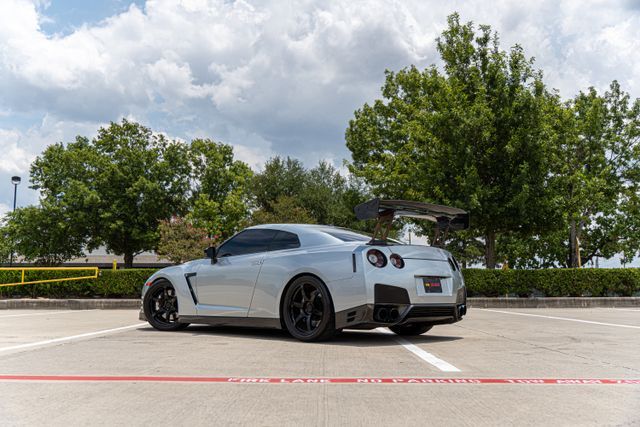 2013 NISSAN GT-R PREMIUM JN1AR5EF9DM261228