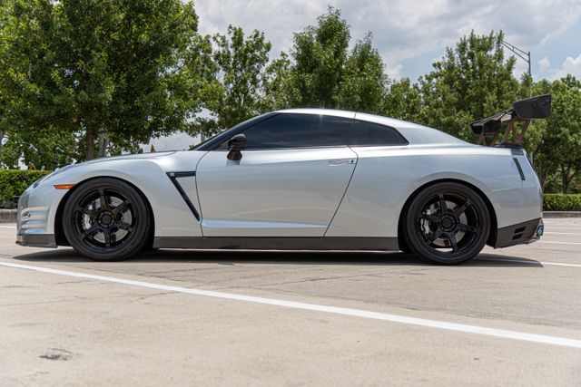 2013 NISSAN GT-R PREMIUM JN1AR5EF9DM261228
