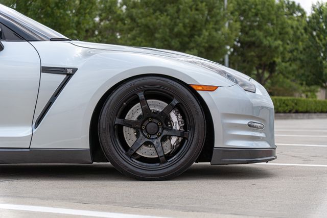 2013 NISSAN GT-R PREMIUM JN1AR5EF9DM261228