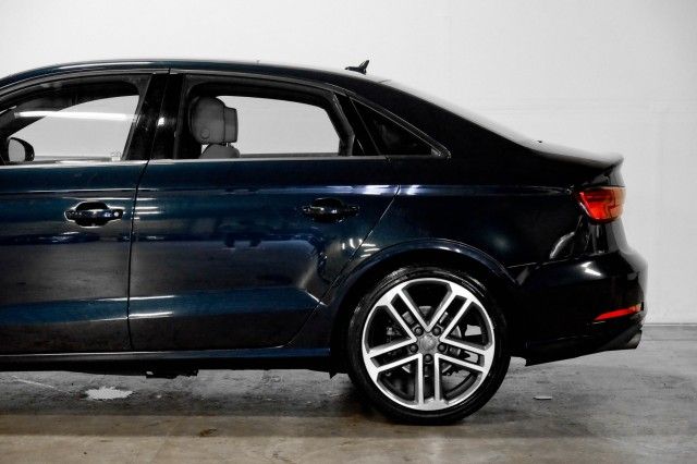 2018 AUDI A3 SEDAN PREMIUM/TECH PREMIUM WAUB8GFF0J1019615