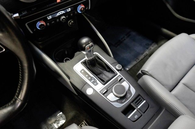 2018 AUDI A3 SEDAN PREMIUM/TECH PREMIUM WAUB8GFF0J1019615