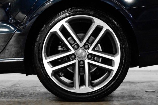 2018 AUDI A3 SEDAN PREMIUM/TECH PREMIUM WAUB8GFF0J1019615