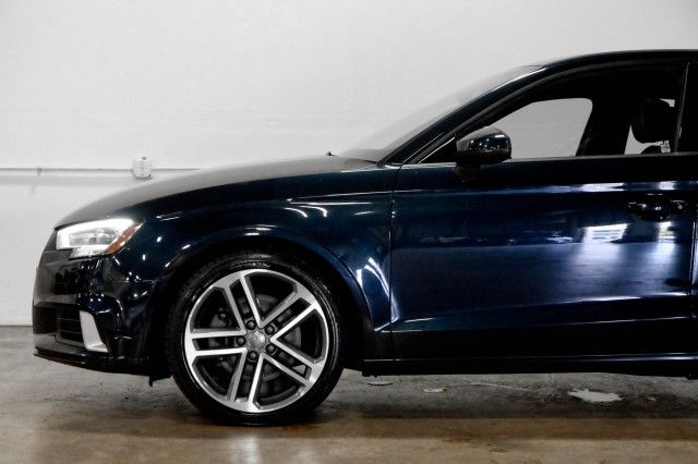 2018 AUDI A3 SEDAN PREMIUM/TECH PREMIUM WAUB8GFF0J1019615