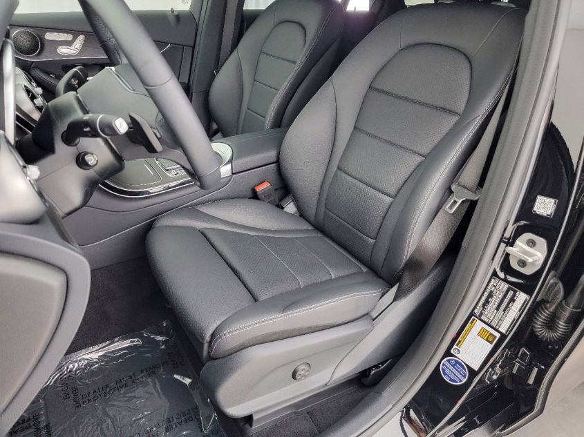 2021 MERCEDES-BENZ GLC GLC 300 W1N0G8EB4MV316801