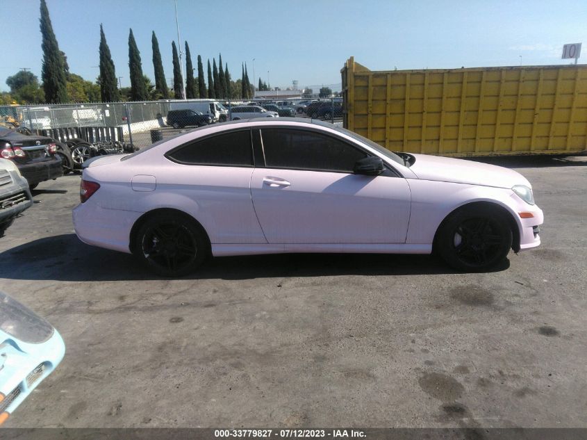 2014 MERCEDES-BENZ C 250 WDDGJ4HB0EG267295