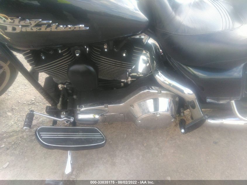 2006 HARLEY-DAVIDSON FLHXI 1HD1KBW136Y627715