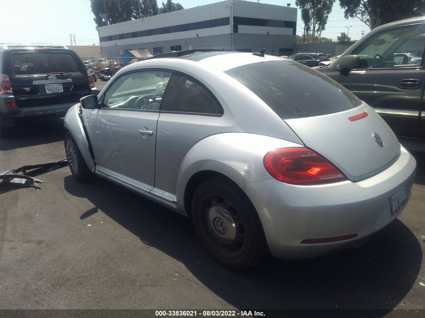 2013 VOLKSWAGEN BEETLE COUPE 2.5L W/SUN 3VWJP7AT8DM679601