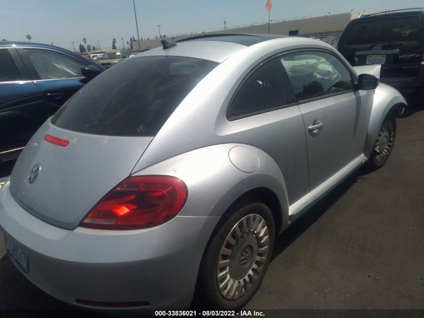 2013 VOLKSWAGEN BEETLE COUPE 2.5L W/SUN 3VWJP7AT8DM679601