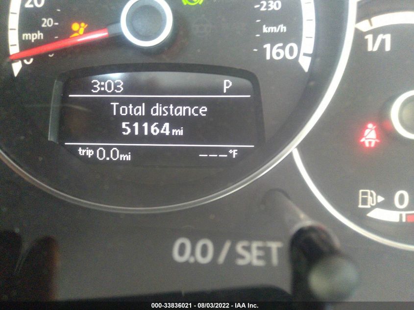 2013 VOLKSWAGEN BEETLE COUPE 2.5L W/SUN 3VWJP7AT8DM679601