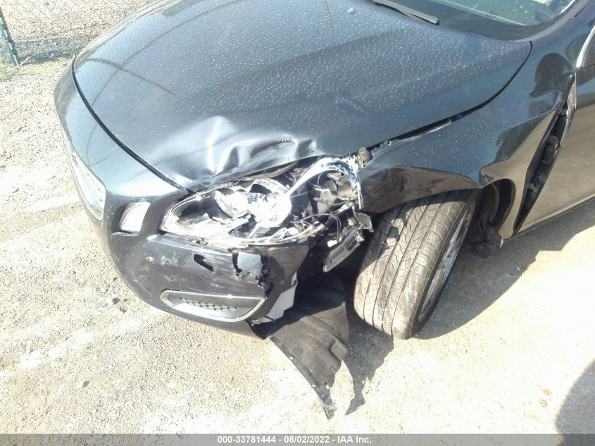 2013 VOLVO S60 T5 YV1612FSXD2176036