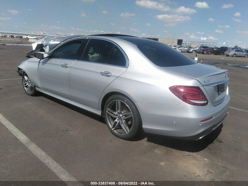 Auction sale of the 2020 Mercedes Benz E CLASS , vin: W1KZF8EB8LA830325, lot number: 33837408