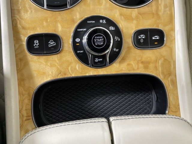 2017 BENTLEY BENTAYGA W12 SJAAC2ZV2HC012572