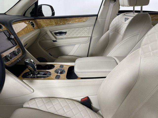2017 BENTLEY BENTAYGA W12 SJAAC2ZV2HC012572