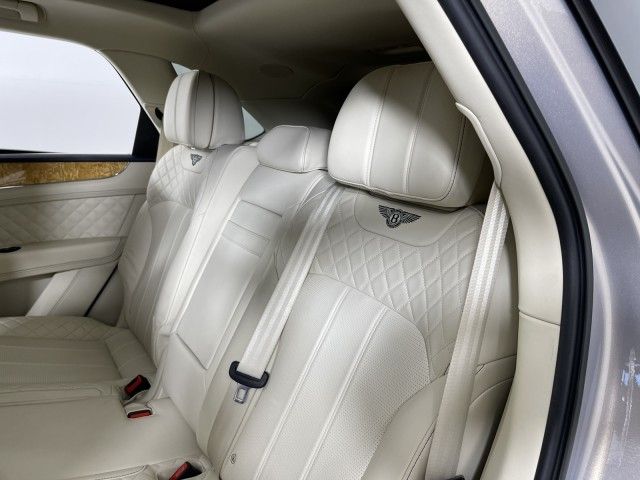 2017 BENTLEY BENTAYGA W12 SJAAC2ZV2HC012572