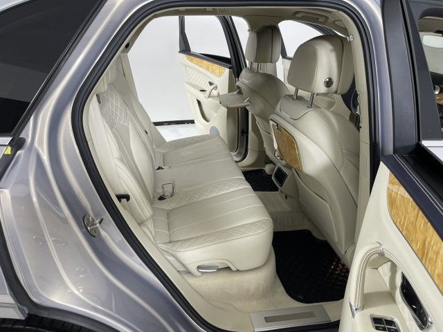 2017 BENTLEY BENTAYGA W12 SJAAC2ZV2HC012572