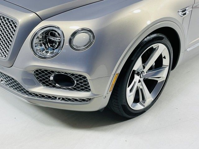 2017 BENTLEY BENTAYGA W12 SJAAC2ZV2HC012572