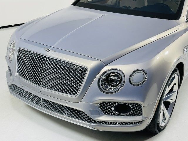 2017 BENTLEY BENTAYGA W12 SJAAC2ZV2HC012572