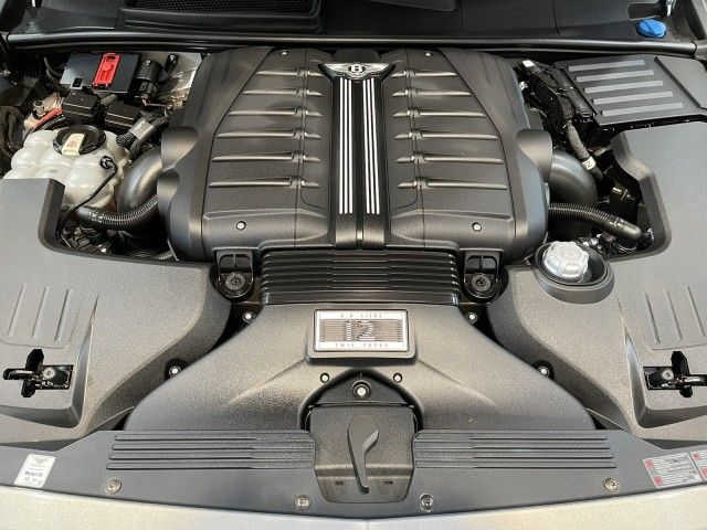2017 BENTLEY BENTAYGA W12 SJAAC2ZV2HC012572