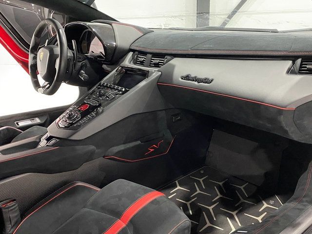 2016 LAMBORGHINI AVENTADOR LP 750-4 SUPERVELOCE ZHWUF3ZD3GLA04375