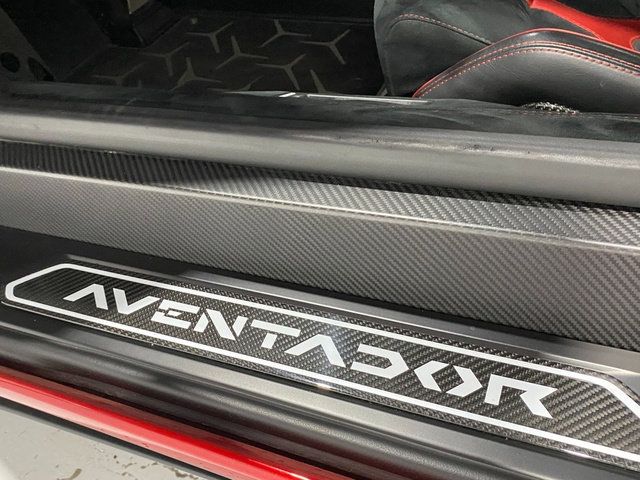 2016 LAMBORGHINI AVENTADOR LP 750-4 SUPERVELOCE ZHWUF3ZD3GLA04375