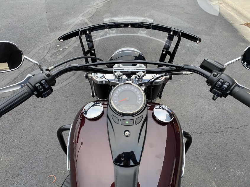 2021 HARLEY-DAVIDSON FLSL 1HD1YDJ16MB033850