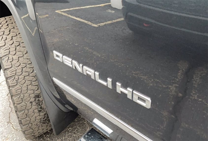 2017 GMC SIERRA 2500HD DENALI 1GT11UEY9HF132884