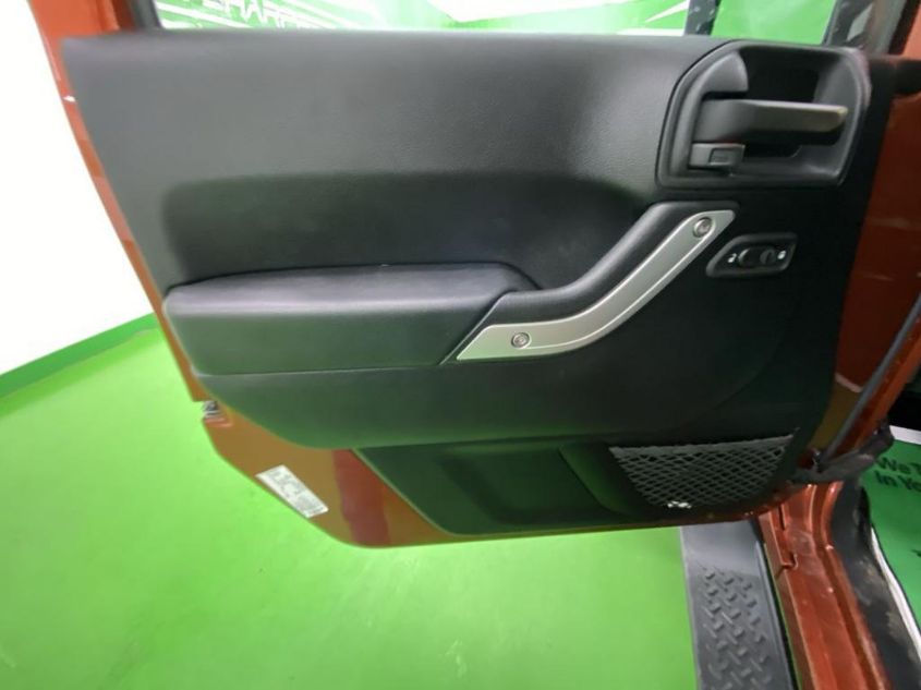 2014 JEEP WRANGLER SAHARA 1C4AJWBG5EL226586