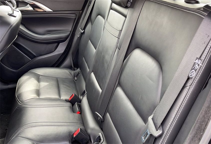 2018 INFINITI QX30 LUXURY SJKCH5CP5JA058612