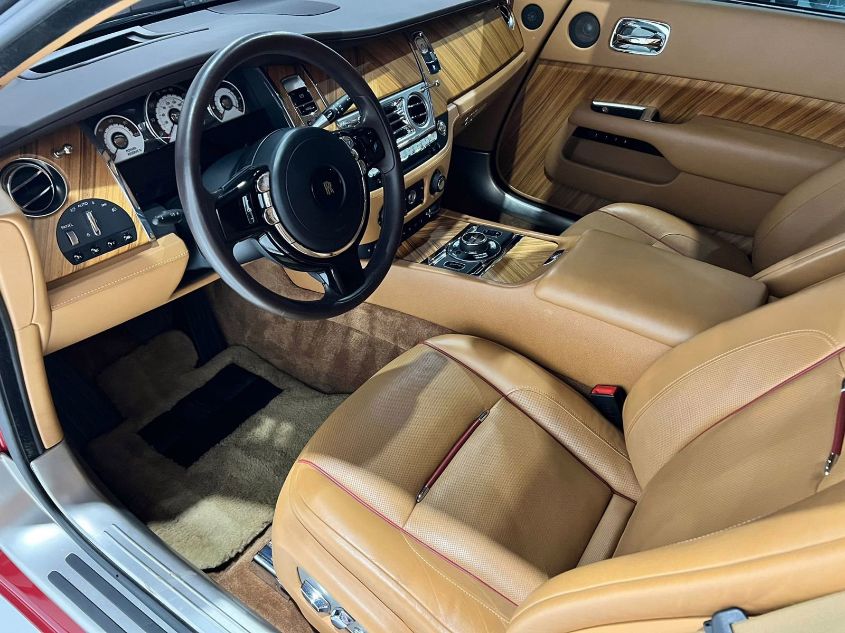 2015 ROLLS-ROYCE WRAITH SCA665C52FUX85501