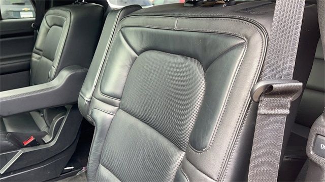 2018 LINCOLN NAVIGATOR SELECT 5LMJJ2JT0JEL07560