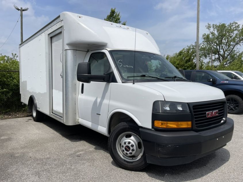 2018 GMC SAVANA COMMERCIAL CUTAWAY 1GD37SCG2J1333854