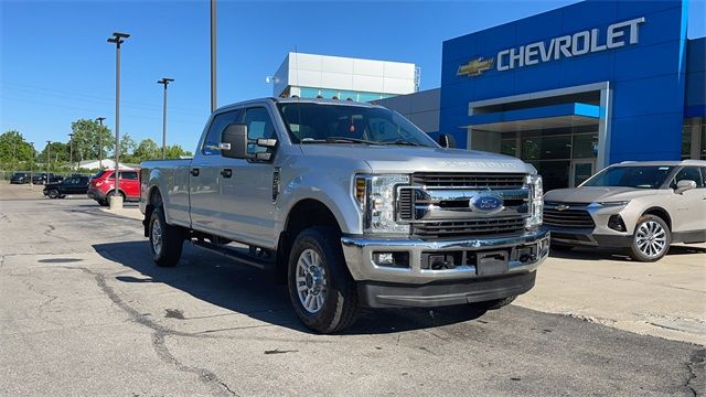 2018 FORD SUPER DUTY F-350 SRW XL/XLT/LARIAT 1FT8W3B66JEB06235