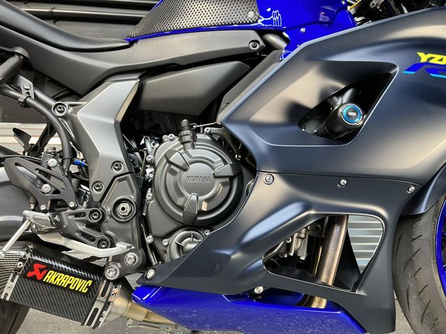 2022 YAMAHA YZFR7 JYARM38E0NA001272