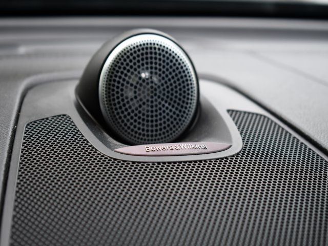 2018 VOLVO XC60 INSCRIPTION LYVBR0DL6JB082503