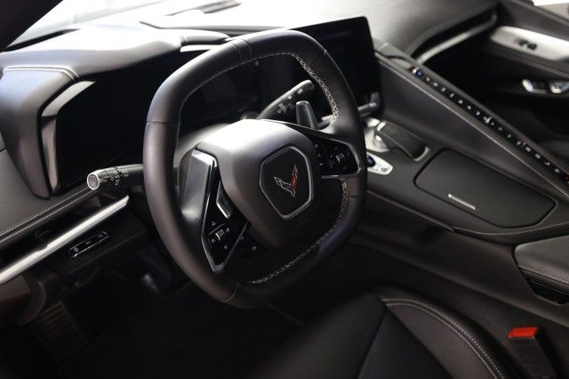 2021 CHEVROLET CORVETTE 2LT 1G1YB2D44M5113294