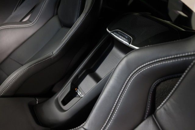2021 CHEVROLET CORVETTE 2LT 1G1YB2D44M5113294