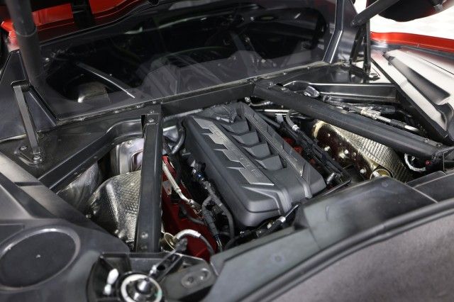 2021 CHEVROLET CORVETTE 2LT 1G1YB2D44M5113294