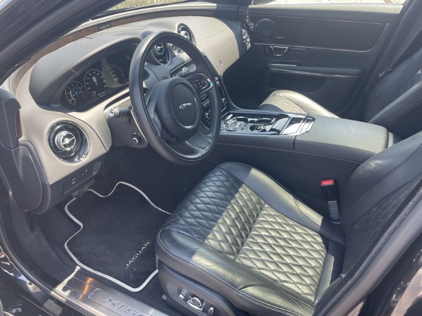 2019 JAGUAR XJ XJL PORTFOLIO SAJXJ2GDXK8W17833