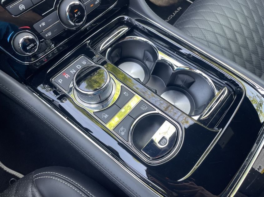 2019 JAGUAR XJ XJL PORTFOLIO SAJXJ2GDXK8W17833