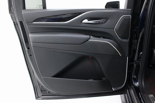 2021 CADILLAC ESCALADE ESV SPORT 1GYS4PKL8MR276631