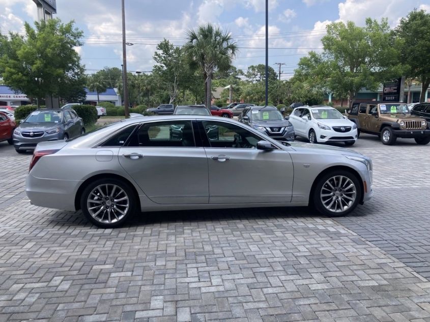 2018 CADILLAC CT6 SEDAN LUXURY AWD 1G6KD5RS8JU101928