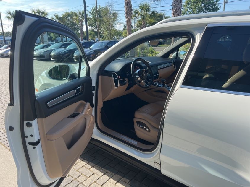 2019 PORSCHE CAYENNE E-HYBRID WP1AE2AY5KDA51476