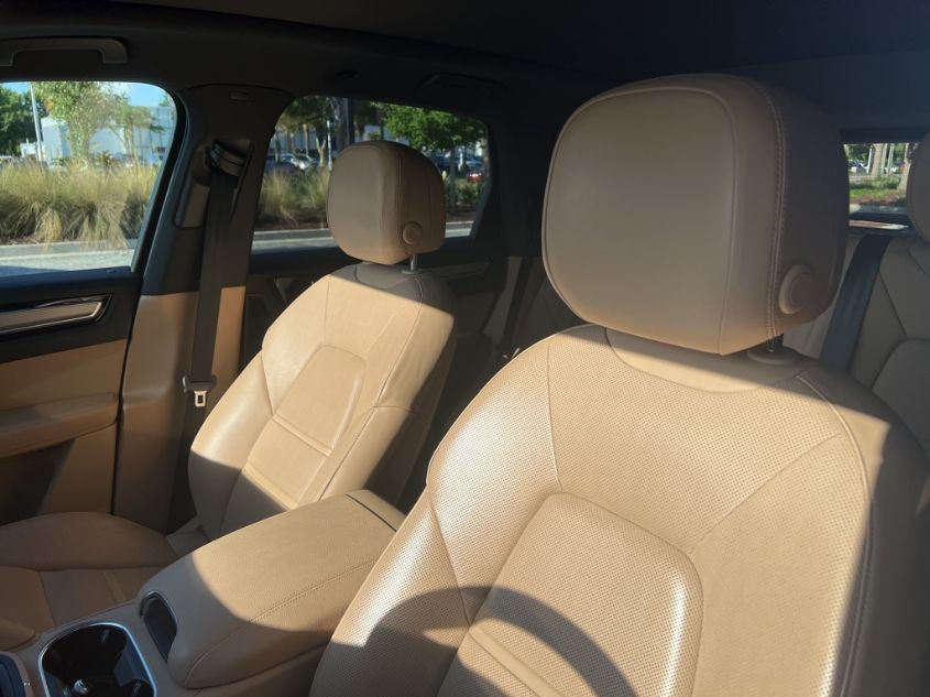 2019 PORSCHE CAYENNE E-HYBRID WP1AE2AY5KDA51476