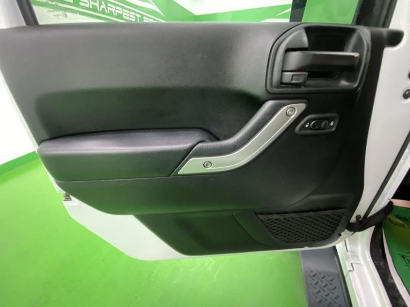 2018 JEEP WRANGLER JK SAHARA 1C4GJWBG3JL922738